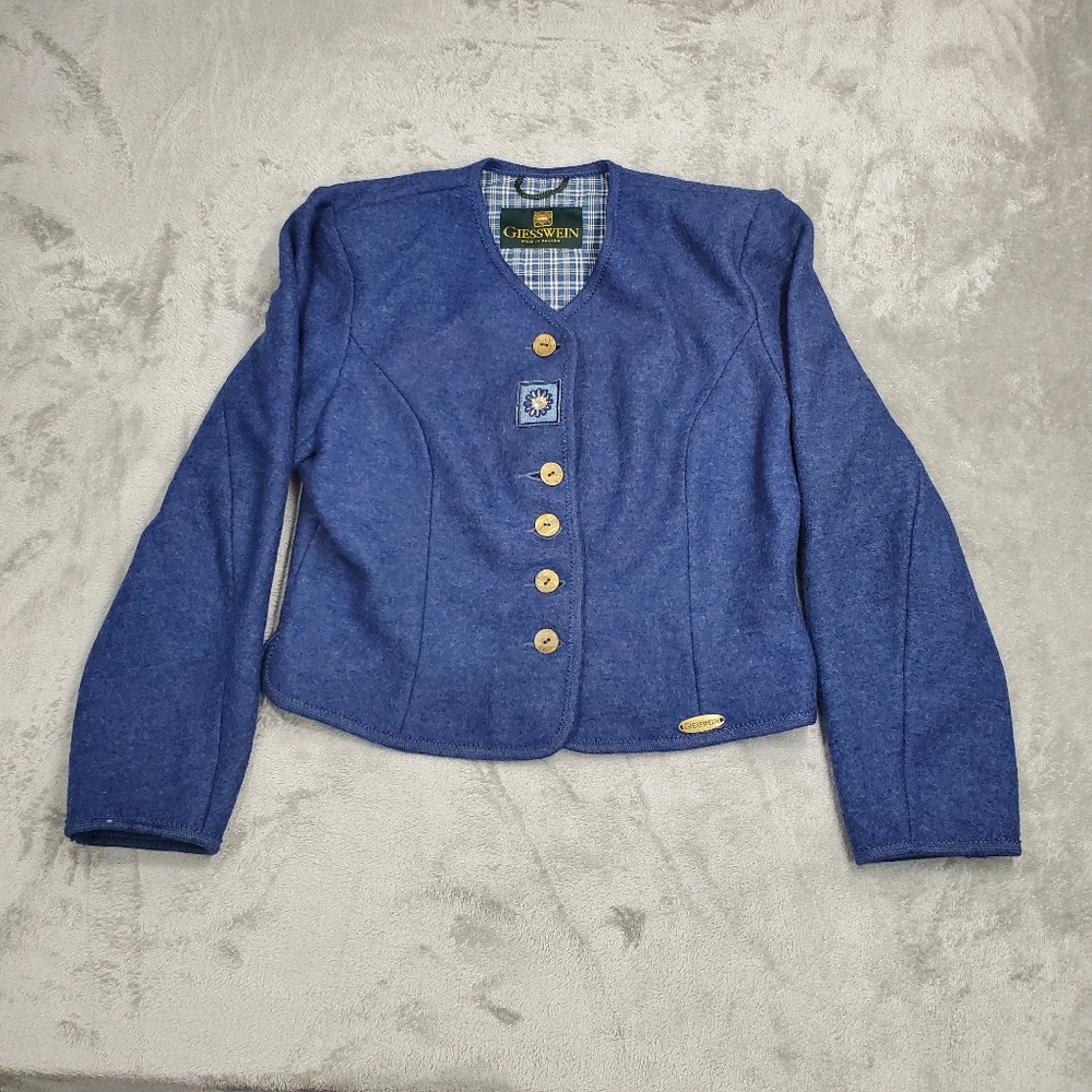 giesswein wool jacket Vintage.  Size 38. Excellent Condition. Austria blue